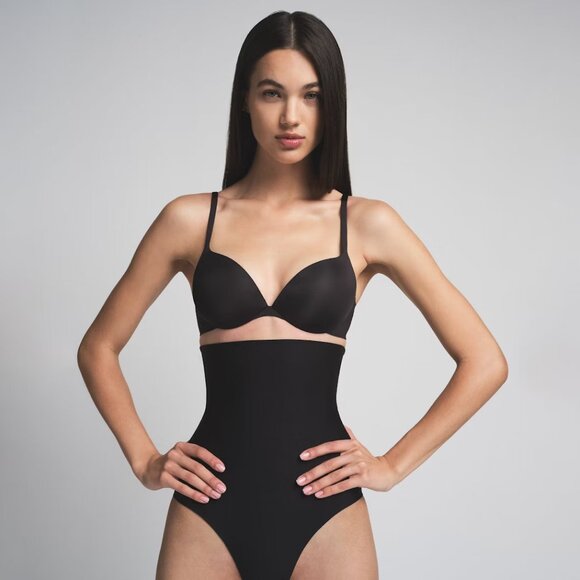 SKIMS Seamless Core Sculpt Shapewear High-Waisted Brief Size XS or S/M ONYX NEW! - Picture 1 of 4
